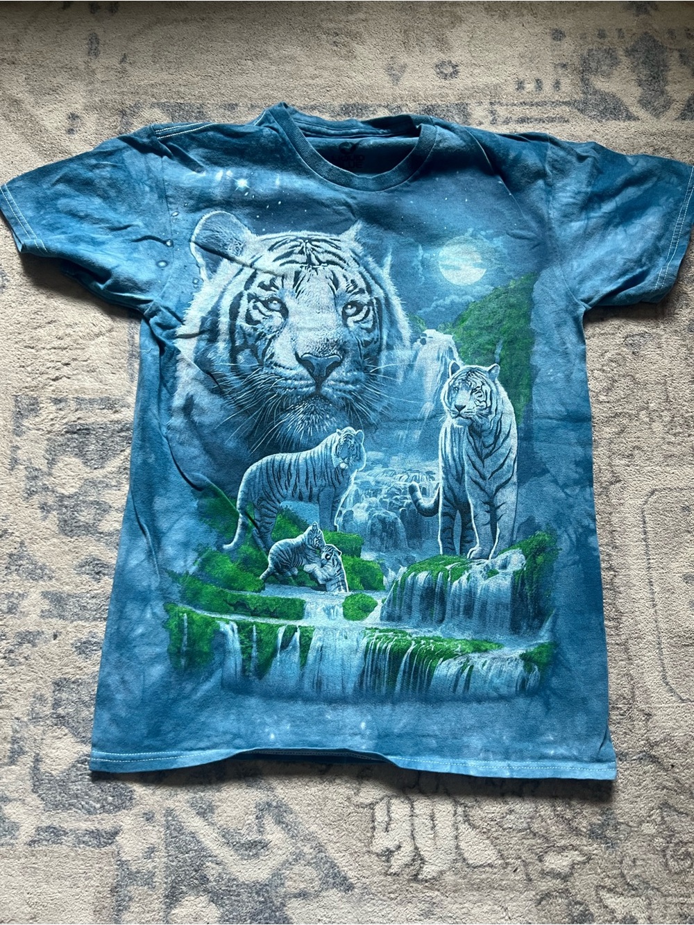 Animal Liquid Blue Graphic Tshirt